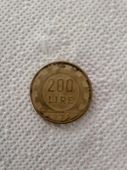 Monedă Republica Italiana 200 lire