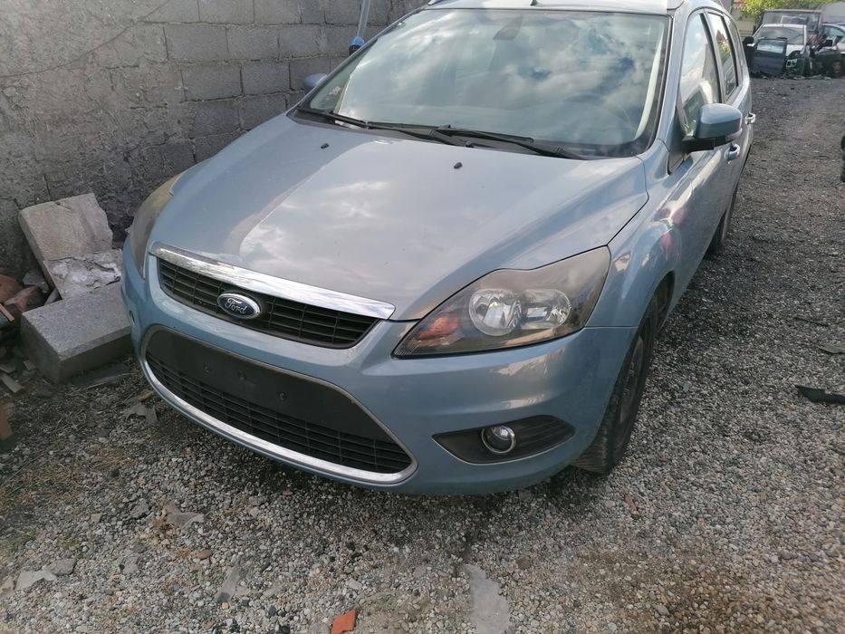 Capota,bara,aripa,trager,far,usa, Ford Focus, facelift