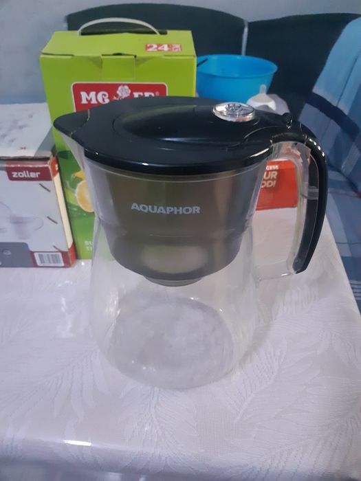 Кувшин и хрусталь.