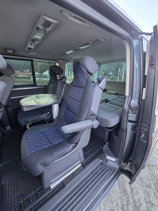 Vând Multivan 4×4 T5 volkswagen