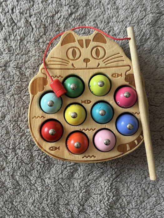 Развивающие игрушки для малышей , много