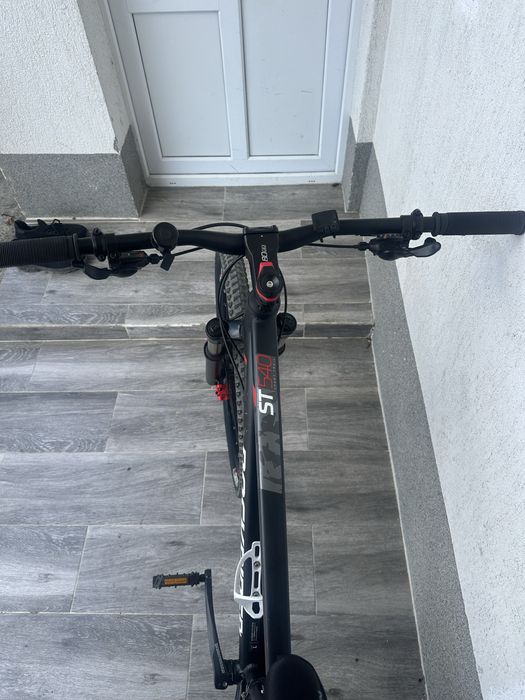 MTB b-twin rockrider 530s CITȚI ANUNȚUL