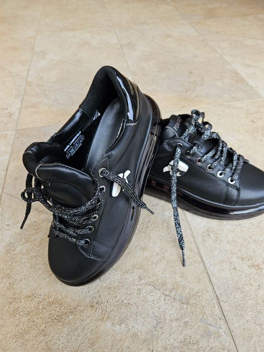 Karl Lagerfeld Sneakers