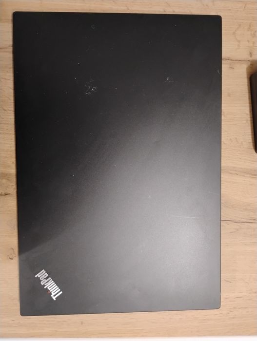 15.6 инча лаптоп Lenovo Thinkpad E590 - i5-8250, 8GB RAM, 256 SATA SSD