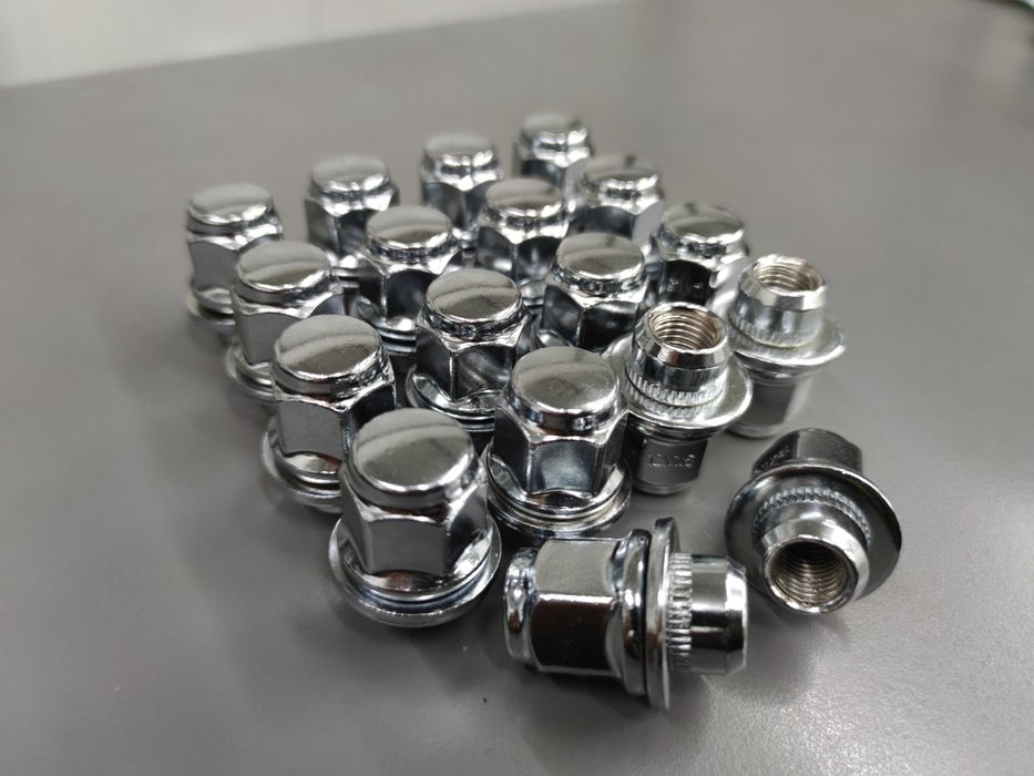 Нови Гайки за джанти Тойота