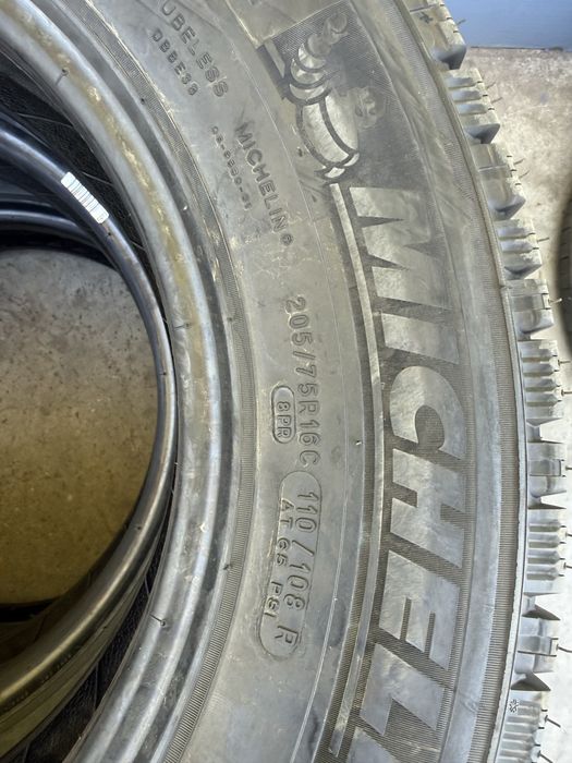 205 75r16c michelin