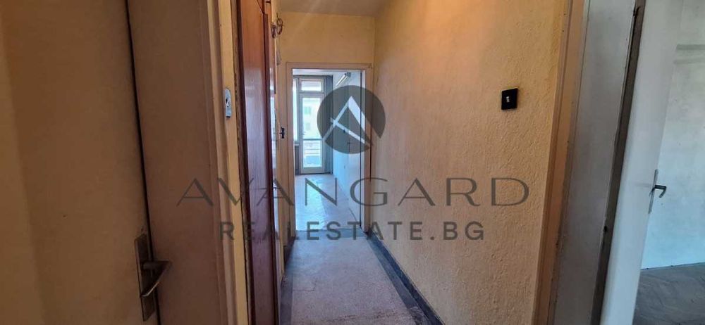 Продава се Тристаен апартамент в Пловдив, Каменица 1 - 100 кв.м за 1750 €/кв.м - Снимка #7