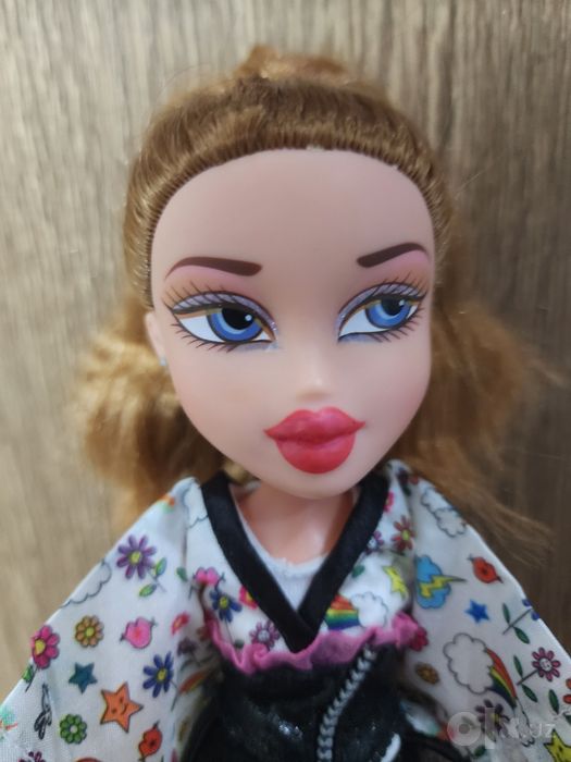 Кукла братц мейган