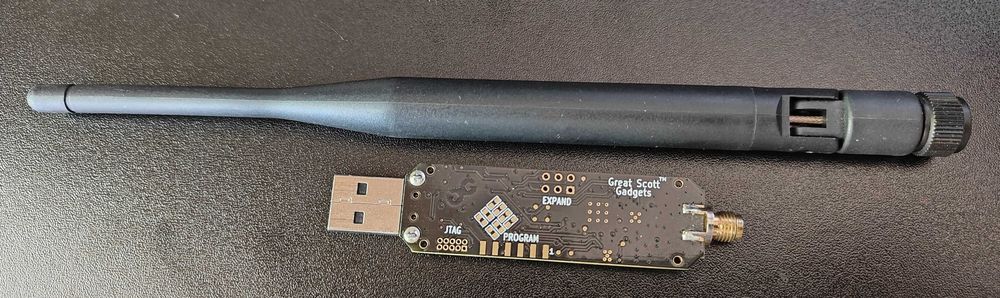 Ubertooth One - Placa de dezvoltare/analiza Bluetooth