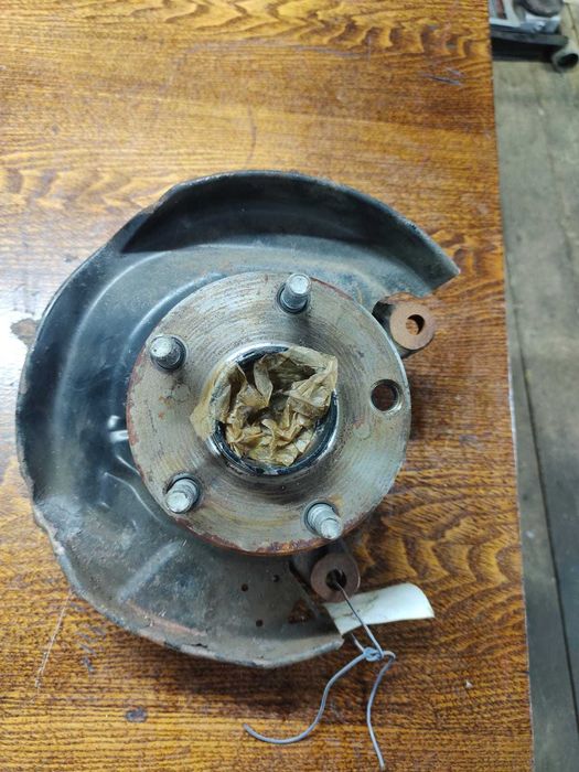 Ступица на Тойота Виста