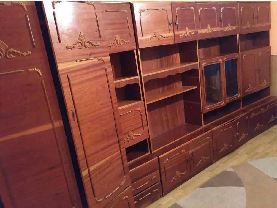 Debarasare Debarasat Apartament Garsoniera Spatiu Subsol Pod Mansarda