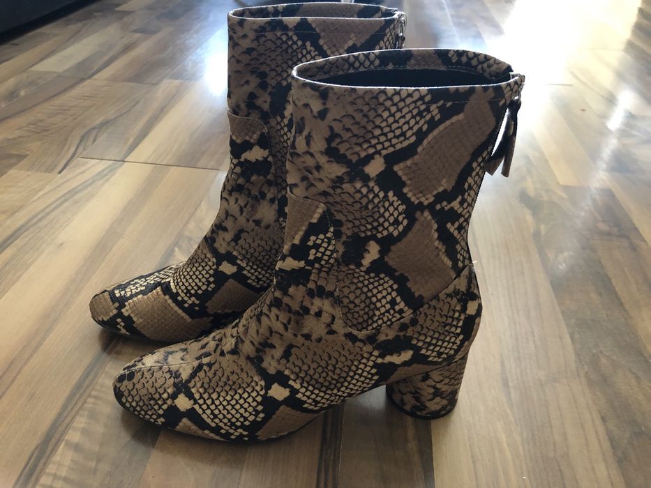 Боти Zara без забележки