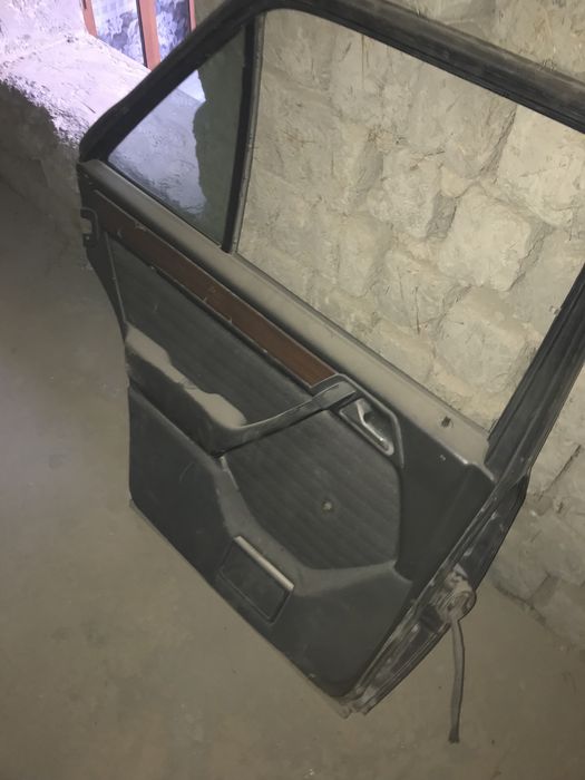 Kuzof detallari Mers W124