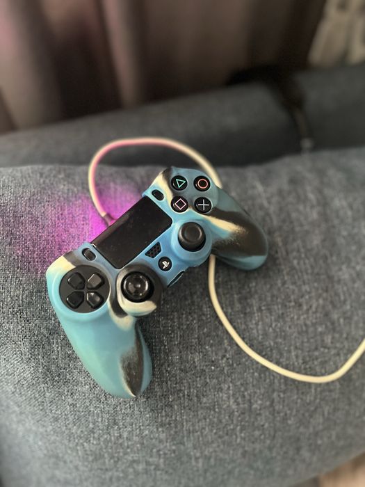 PS 4 продам