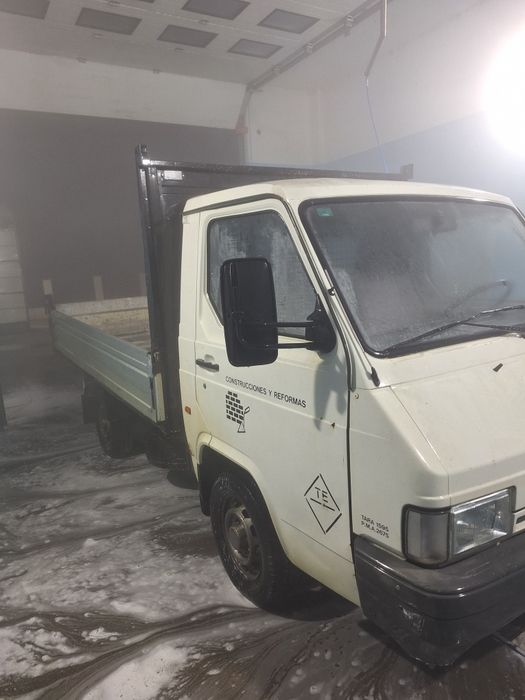 Nissan trade basculabila