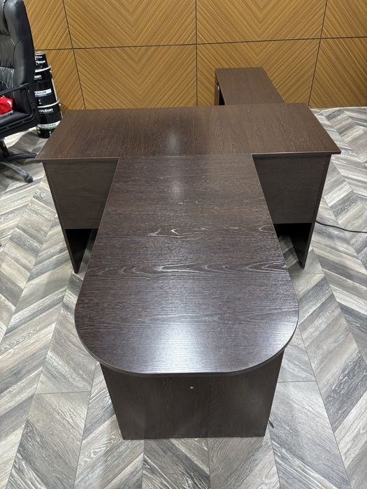 Офисный стол, тумба