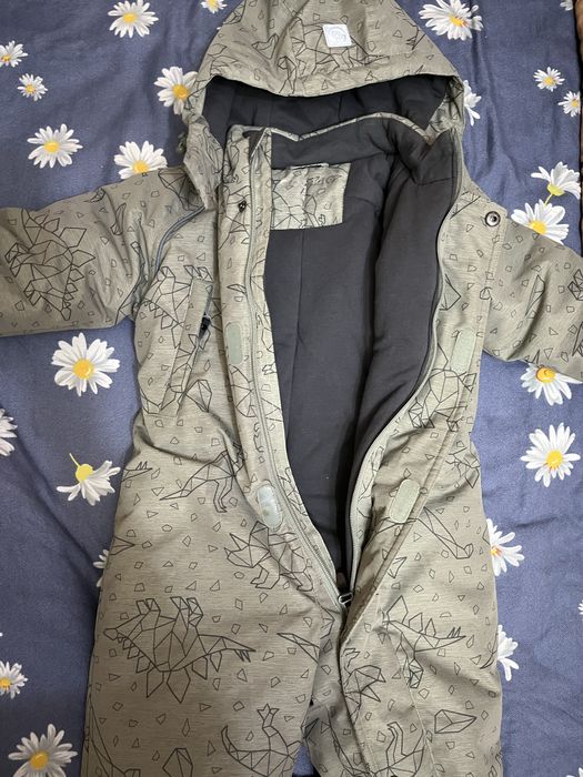 Продам комбинезон детский