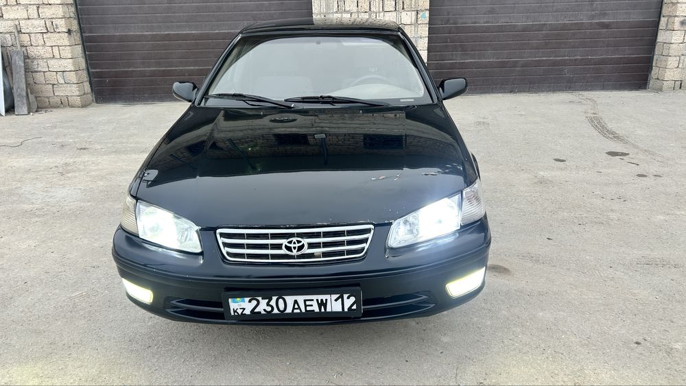 Камри 25 2.2 американец