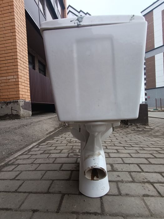 Унитаз керамический