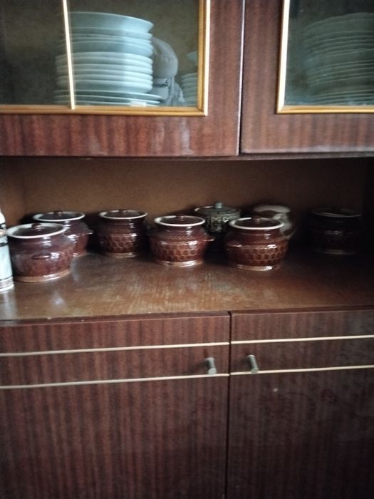 Посуда б/ у в хорошем состоянии