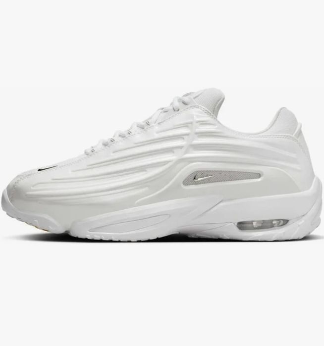 Nike Nocta Hot Step 2 marimea 45...recomandat pentru cei care poarta 44