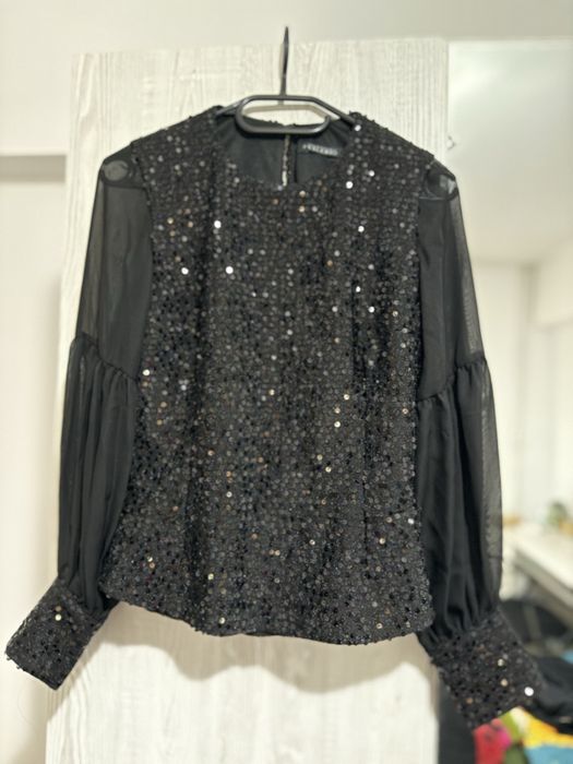 Bluza Valerio marime 36 de ocazie/revelion negru-paiete