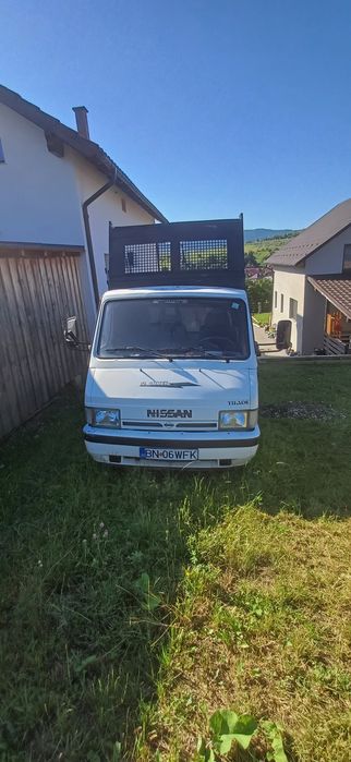 Nissan Trade