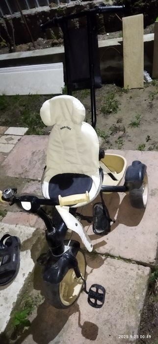 Продам коляска велосипед два в одном