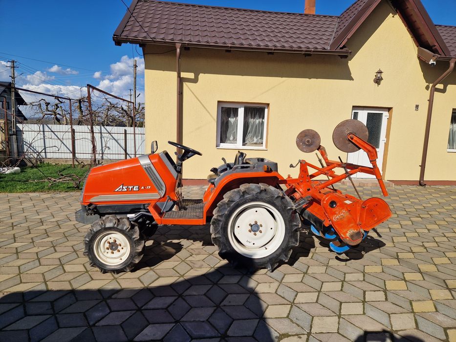 Tractor Kubota cu freză