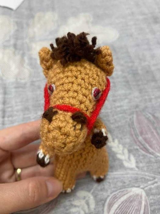 Лошадь Вязаная игрушка