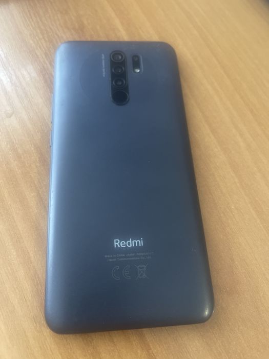 Redmi9 продаю в отличном состояние