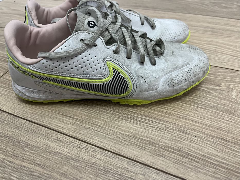 Продам сороконожки Nike tiempo legend 9