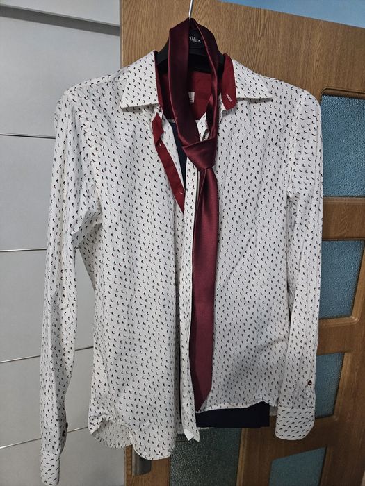 Costum de mire Giovanni Fratelli, purtat o singura data, nu are nici u