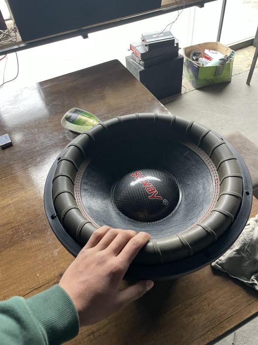 Sabufer sowey 15D 1500 rms 3000 max bez remont