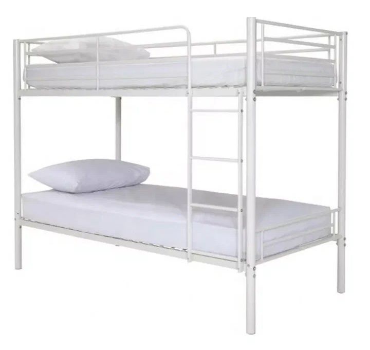 Кровать двухъярусная