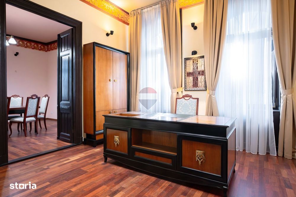 Apartament cu 3 camere de vânzare în zona Centrul Istoric — fotografia 3