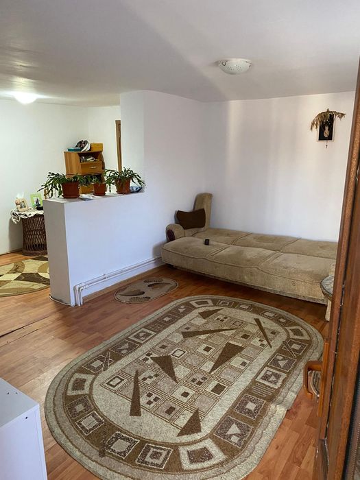 Vând 2 case  Cosesti