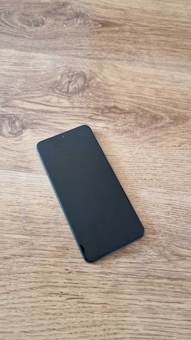 Телефон galaxy s22 plus +
