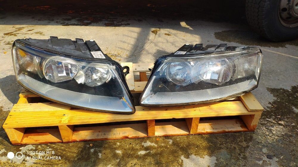 Преден ляв фар за Audi A6 4F 4f0941004 оборудван изцяло имам и десен