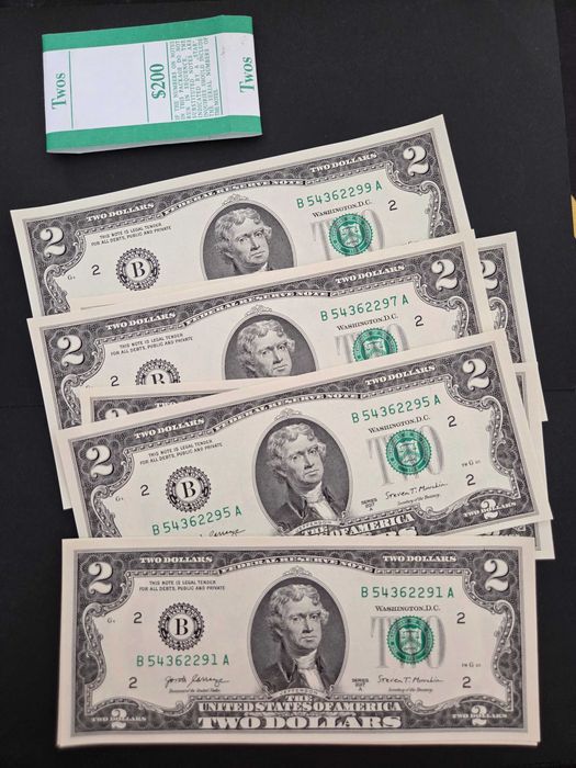 Vând bancnote de 2 Dolari USD 2017 A în stare impecabilă