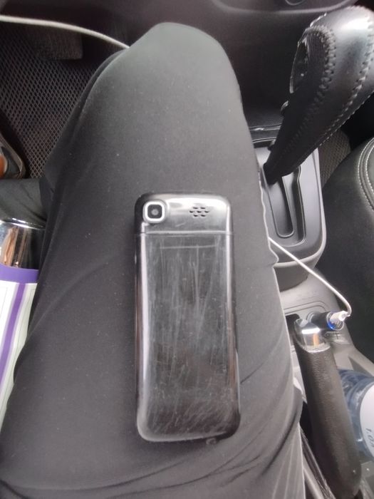 Телефон для связи продам