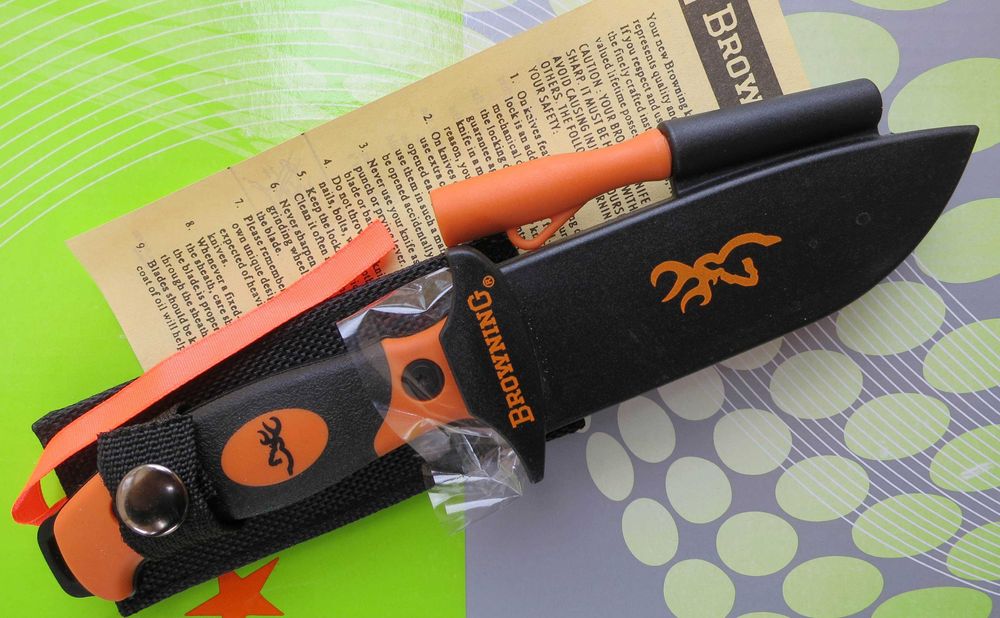 Туристически нож / 21,6 см /