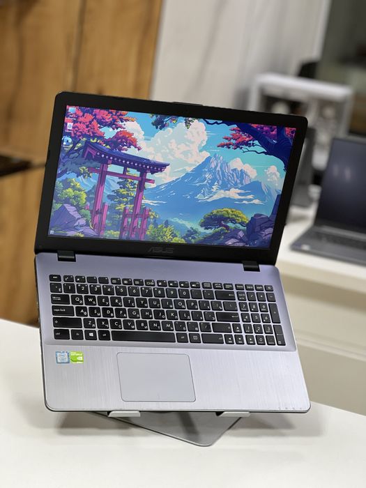 Ноутбук ASUS | Core i7-7500U | ОЗУ 8Gb