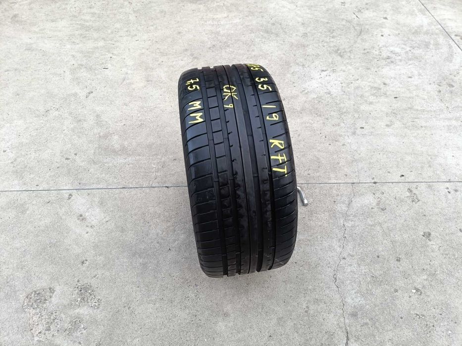 O anvelopa de vara 275 35 19 goodyear asymmetric 3 run flat cu 7,5 mm