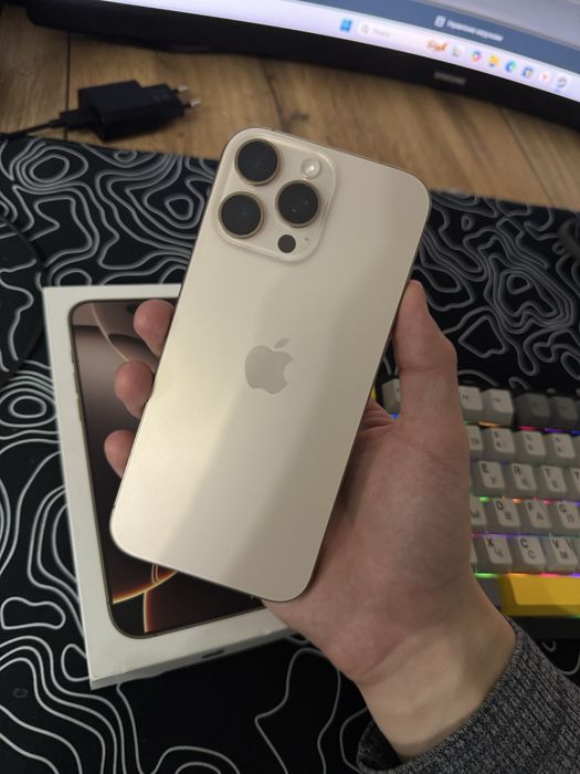 Айфон 16 про макс акб 97 память 256