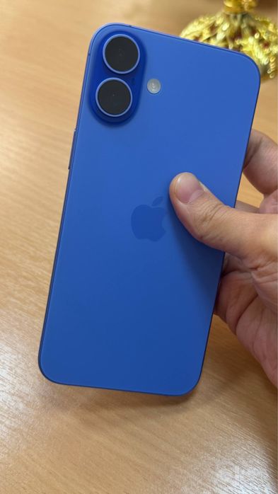 Iphone 16 plus +