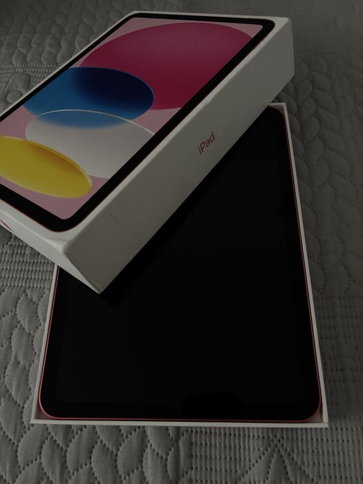 iPad A16 11 розовый