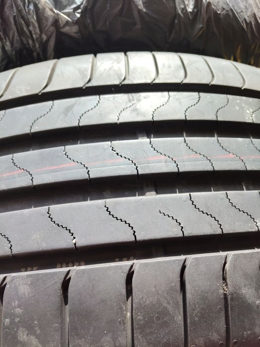 Гуми BRIDGESTONE 215/60 /17