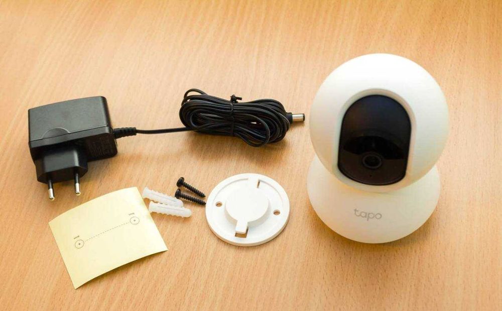 Умная камера видеонаблюдения tapo c200
