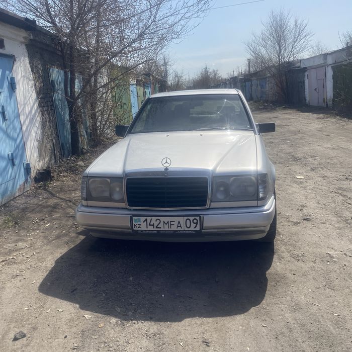 Продам машину.